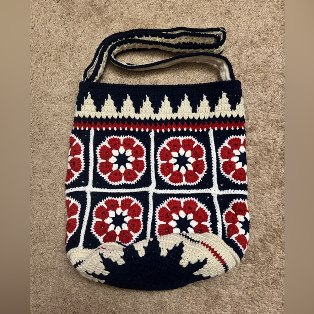 Handcrafted Crochet Floral Crossbody / Shoulder Bag